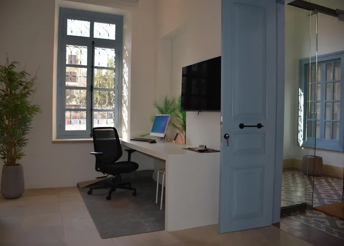 House Aparthotel Lemesos