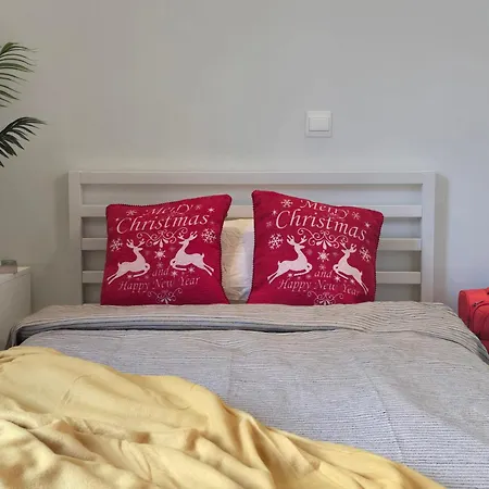 House Aparthotel 3*