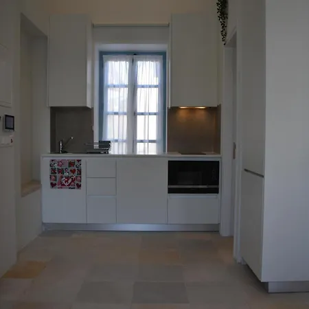 House 3*