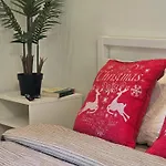 House Apartahotel