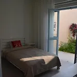 House Apartahotel 3*